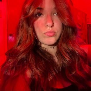 Meet your Posher, Marissa